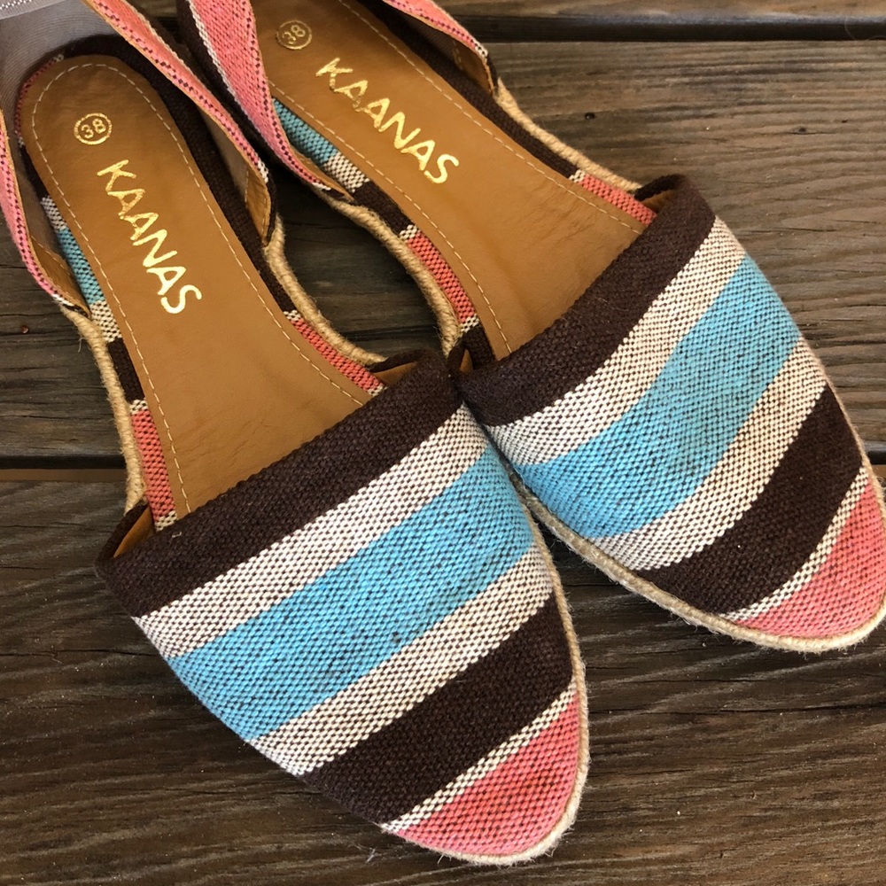 Kaanas flat espadrilles
